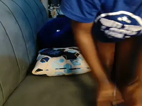 Snapshot of leslysexygirl chatting on March 2025 11:19:01 AM leslysexygirl online show from March 2025 11:19:01 AM