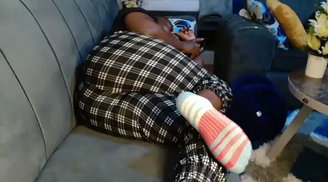 Snapshot of leslysexygirl chatting on March 2025 11:21:02 AM leslysexygirl online show from March 2025 11:21:02 AM