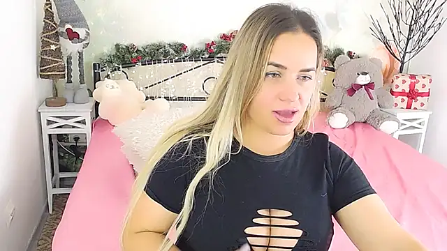 Snapshot of MilenaMiler_X chatting on January 2025 08:28:01 AM MilenaMiler X online show from January 2025 08:28:01 AM