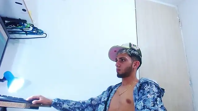 Gregory hard online show from November 2025 04:09:02 PM