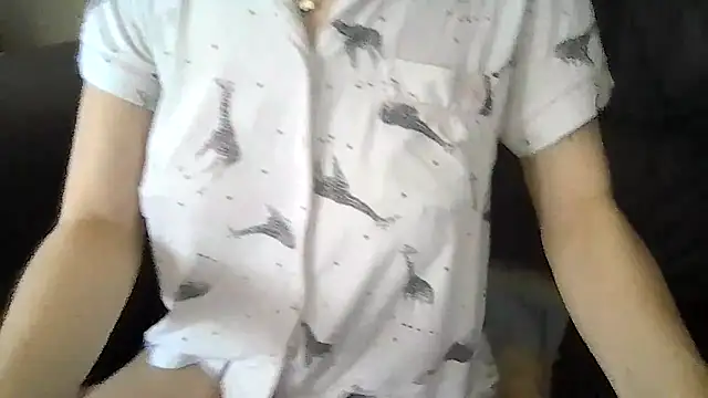 Snapshot of indie-rayne chatting on April 2026 11:02:02 AM indie-rayne online show from April 2026 11:02:02 AM