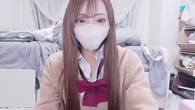 Snapshot of _chanMOMO_ chatting on November 2025 02:39:01 PM chanMOMO online show from November 2025 02:39:01 PM