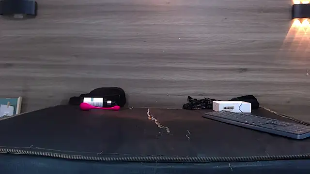 Cutie Shy  online show from January 2025 01:33:01 AM