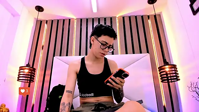 Cutie Shy  online show from November 2025 11:53:01 AM