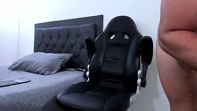 MalconStonne online show from February 2025 03:06:02 AM