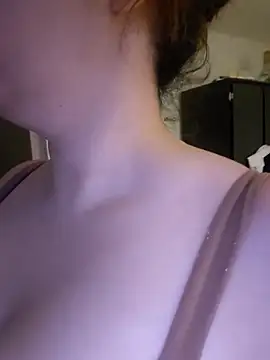 lolitalamasbonita01 online show from April 2026 09:39:01 PM