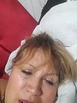 Snapshot of Kazsandraa chatting on June 2026 11:31:02 PM Kazsandraa online show from June 2026 11:31:02 PM