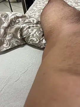 Snapshot of Lucarete chatting on April 2026 09:53:02 PM Lucarete online show from April 2026 09:53:02 PM