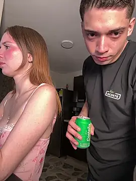 Snapshot of samantha_kevin chatting on January 2026 04:17:02 AM samantha kevin online show from January 2026 04:17:02 AM