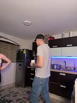 Snapshot of samantha_kevin chatting on February 2026 03:32:02 AM samantha kevin online show from February 2026 03:32:02 AM