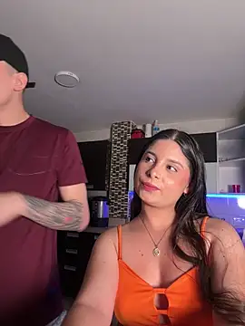 Snapshot of samantha_kevin chatting on February 2026 04:08:01 AM samantha kevin online show from February 2026 04:08:01 AM