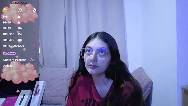 Snapshot of lessliee22_ chatting on June 2026 04:35:02 AM lessliee22 online show from June 2026 04:35:02 AM