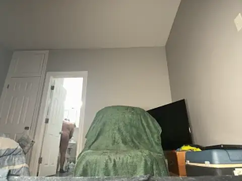 Snapshot of ChiRaqb8 chatting on November 2025 01:16:02 AM ChiRaqb8 online show from November 2025 01:16:02 AM