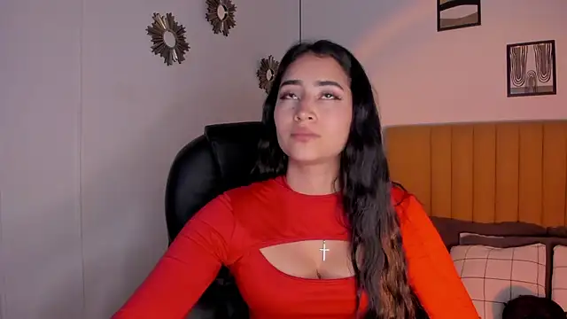 Snapshot of lara_madisson chatting on March 2026 11:33:01 PM lara madisson online show from March 2026 11:33:01 PM