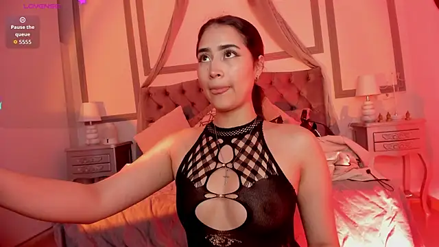 Snapshot of lara_madisson chatting on March 2026 07:35:01 AM lara madisson online show from March 2026 07:35:01 AM