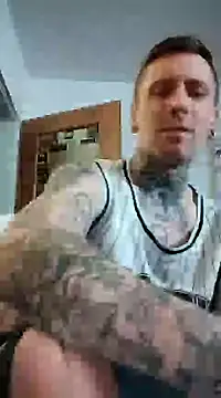 Snapshot of Schabernack1990 chatting on January 2025 02:31:01 AM Schabernack1990 online show from January 2025 02:31:01 AM