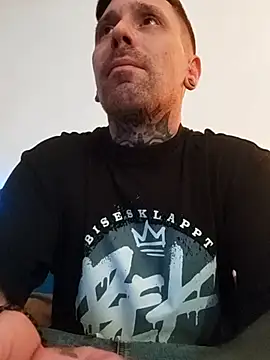 Snapshot of Schabernack1990 chatting on February 2026 12:47:02 AM Schabernack1990 online show from February 2026 12:47:02 AM