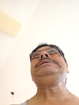 Srmotrs online show from September 2025 04:12:01 AM