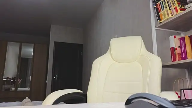 Snapshot of Marietta_Castro chatting on March 2026 03:06:01 PM Marietta Castro online show from March 2026 03:06:01 PM