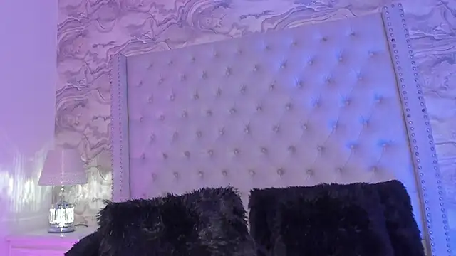 Snapshot of Kev_jenner chatting on January 2025 02:04:01 AM Kev jenner online show from January 2025 02:04:01 AM