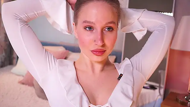 AnnLevine online show from September 2025 02:00:02 PM