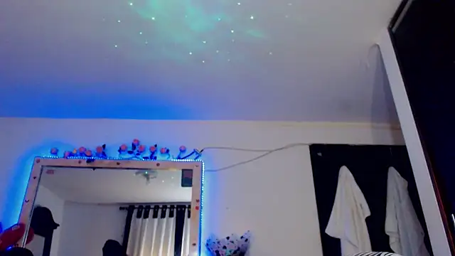 touchm cockhard online show from September 2025 11:20:01 PM