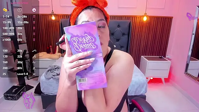 Snapshot of MEYLAGIA chatting on November 2025 02:58:01 AM MEYLAGIA online show from November 2025 02:58:01 AM