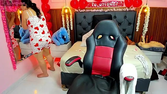 MEYLAGIA online show from February 2026 03:47:02 AM