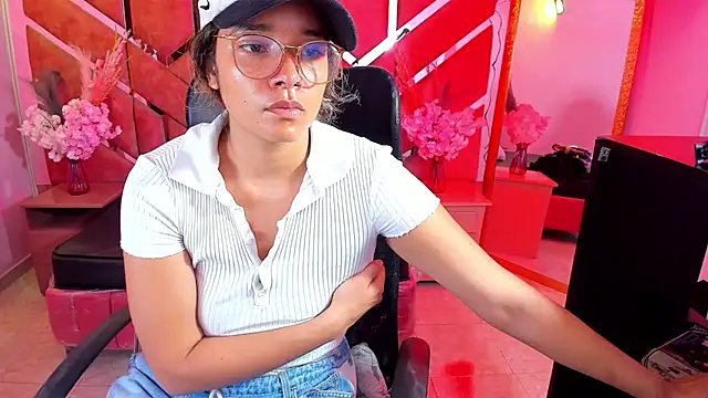 Olivia Fox69 online show from June 2026 04:29:01 AM