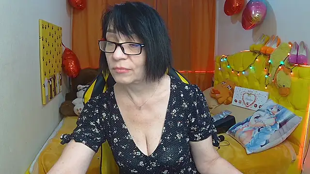 Snapshot of SandraHormas chatting on March 2025 11:06:02 AM SandraHormas online show from March 2025 11:06:02 AM