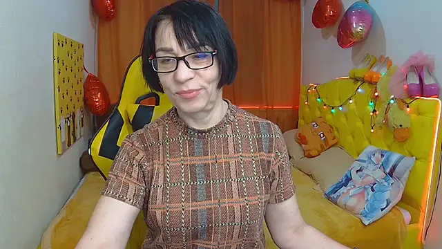 Snapshot of SandraHormas chatting on March 2025 08:34:02 AM SandraHormas online show from March 2025 08:34:02 AM