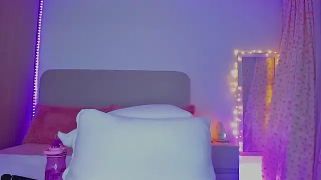 Snapshot of VIDEO_SALE_4_YOU chatting on March 2026 10:16:01 PM VIDEO SALE 4 YOU online show from March 2026 10:16:01 PM