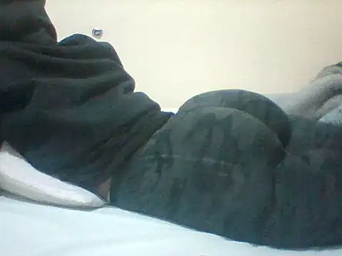 Snapshot of sweetangel41 chatting on July 2026 11:09:02 PM sweetangel41 online show from July 2026 11:09:02 PM