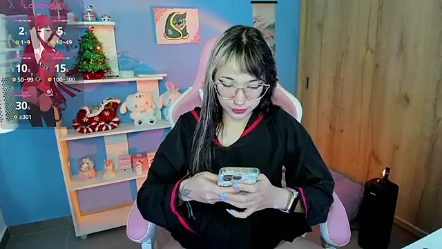 Artic love online show from January 2025 06:11:01 AM