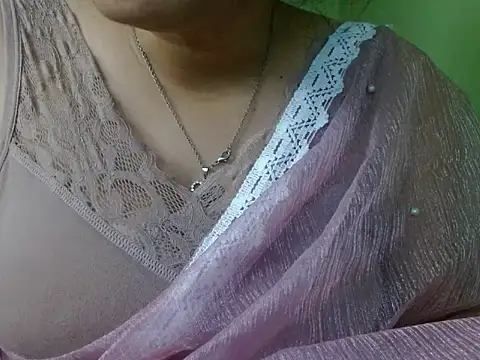 LOVERIAKOL online show from February 2026 07:36:02 PM