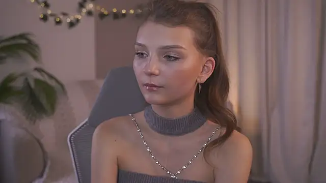 CindyGarrison online show from October 2025 12:10:02 AM