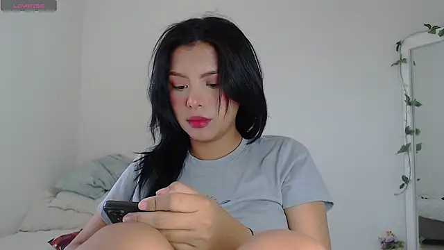 Snapshot of Keyti_Sullivan chatting on January 2025 04:16:01 PM Keyti Sullivan online show from January 2025 04:16:01 PM