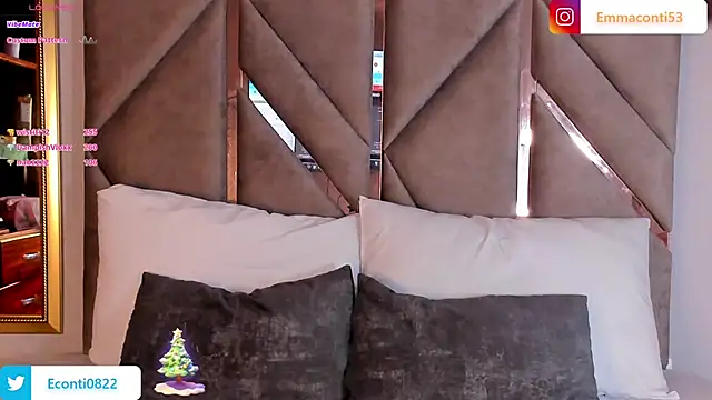 Snapshot of Emma-Conti chatting on December 2024 06:18:02 PM Emma-Conti online show from December 2024 06:18:02 PM