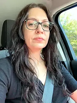 BeautifulMesss online show from September 2025 04:17:01 PM