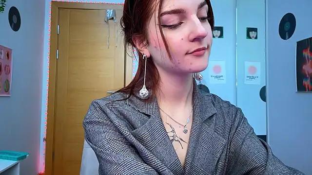 Snapshot of Bunny_ShyGirl chatting on December 2024 07:50:02 AM Bunny ShyGirl online show from December 2024 07:50:02 AM