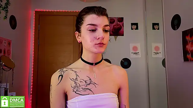 Snapshot of Bunny_ShyGirl chatting on January 2025 07:05:01 AM Bunny ShyGirl online show from January 2025 07:05:01 AM