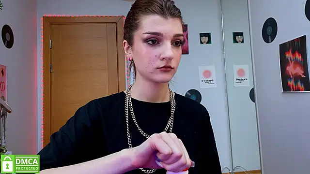 Snapshot of Bunny_ShyGirl chatting on January 2025 08:36:01 AM Bunny ShyGirl online show from January 2025 08:36:01 AM