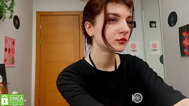 Snapshot of Bunny_ShyGirl chatting on February 2025 07:12:01 AM Bunny ShyGirl online show from February 2025 07:12:01 AM