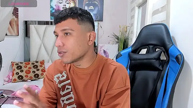 Backsex boy online show from February 2025 03:51:02 PM