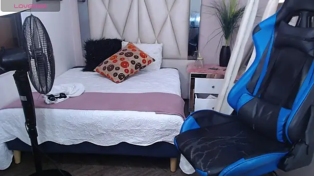 Backsex boy online show from February 2025 03:32:02 PM