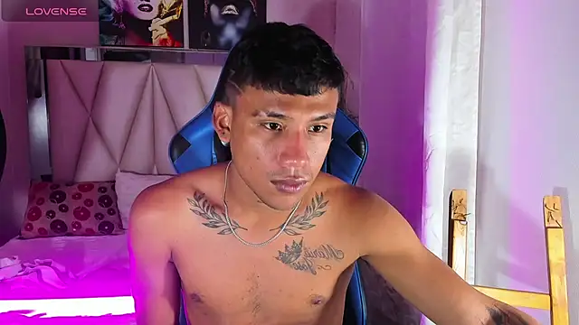 Backsex boy online show from March 2025 06:44:01 AM