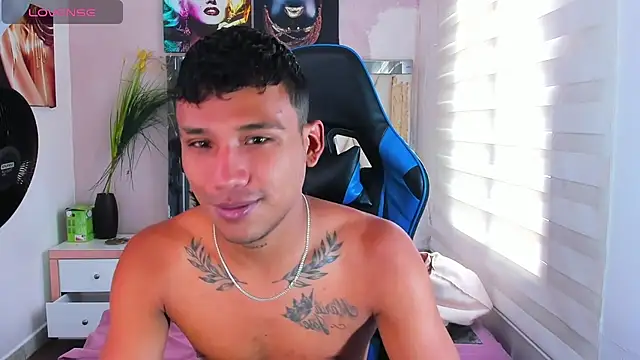 Backsex boy online show from March 2025 03:34:01 PM