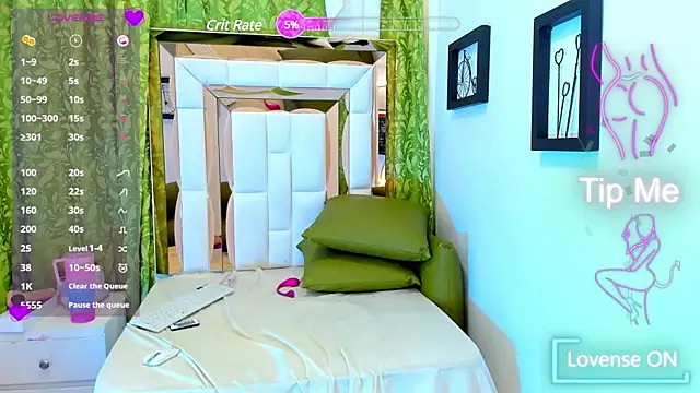 Alanna hot3 online show from March 2025 10:58:02 PM