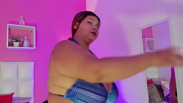 Snapshot of Alanna_hot3 chatting on June 2026 11:51:02 AM Alanna hot3 online show from June 2026 11:51:02 AM