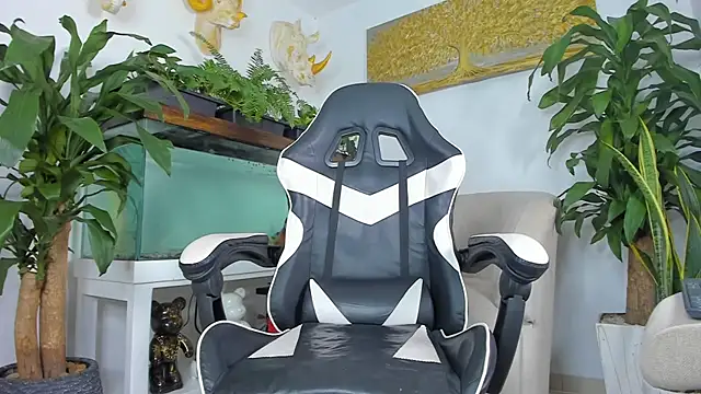 Johnnygrayson1 online show from April 2026 12:06:01 AM